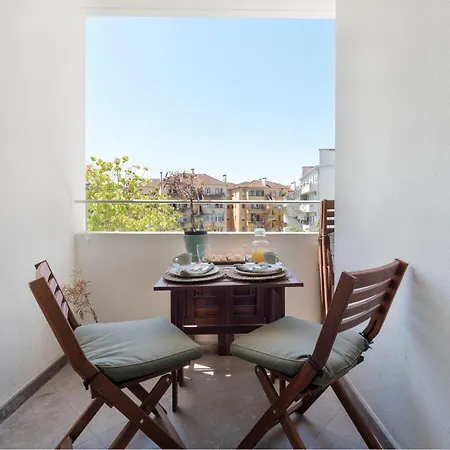 Emporium Deluxe 3br W/ Private Parking By Lovelystay Porto