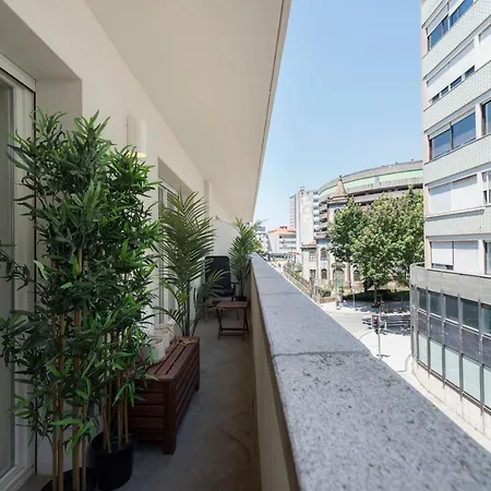 Emporium Deluxe 3br W/ Private Parking By Lovelystay Apartamento *